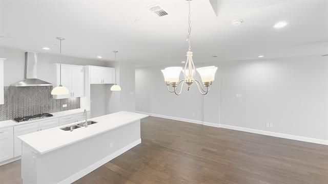 Foto del edificio - 5713 Woodlands Dr