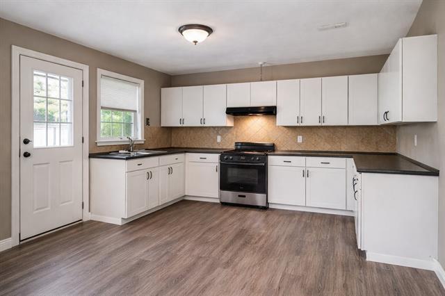 Foto del edificio - 7803 Seydel St