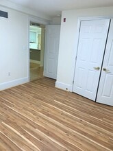 Building Photo - Warder Mansion