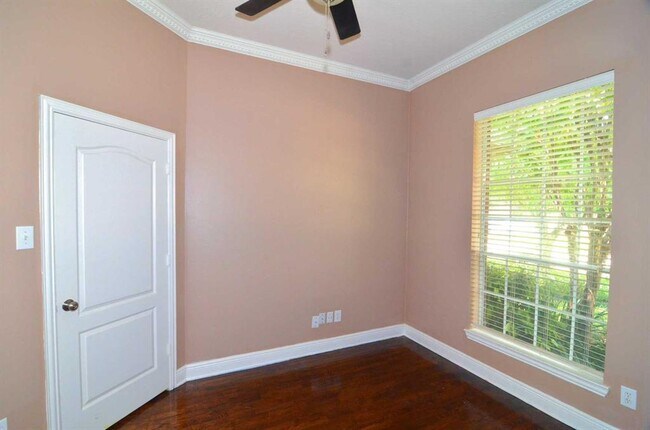 Foto del edificio - 10819 White Oak Creek Ct