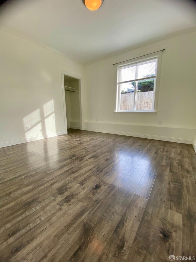 Foto del edificio - 4127 Kirkham St