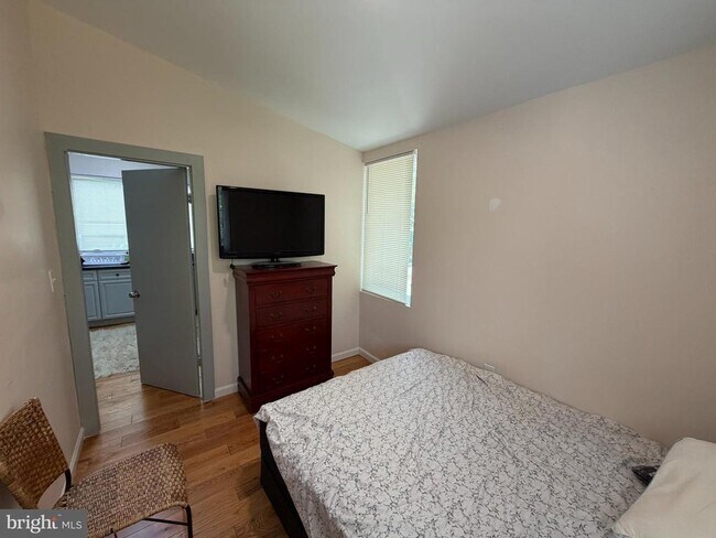 Foto del edificio - 4915 36th St N