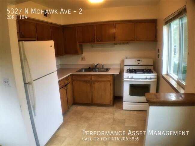 Foto del edificio - Stunning Glendale 2 BR Apartment with Free...