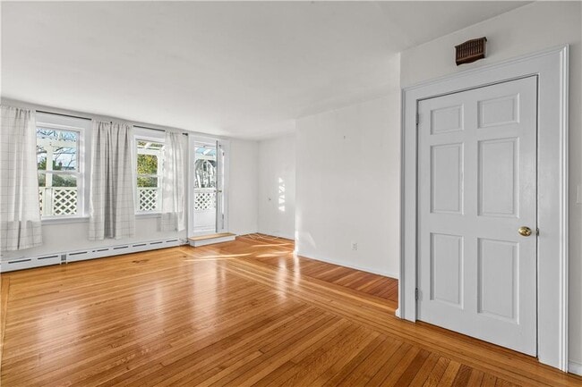 Foto del edificio - 24 Atlantic St