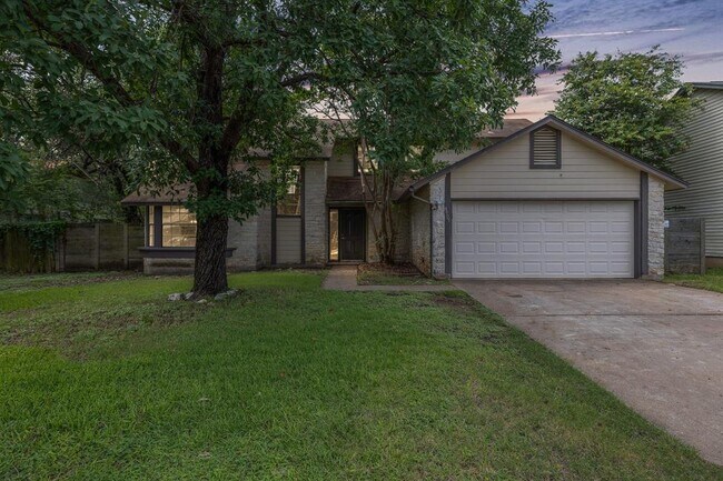 Building Photo - 8905 Bridgewood Trail