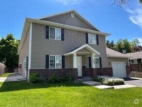 Building Photo - 240 E 300 N