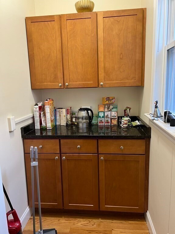 Foto del edificio - 12 Weld Hill St