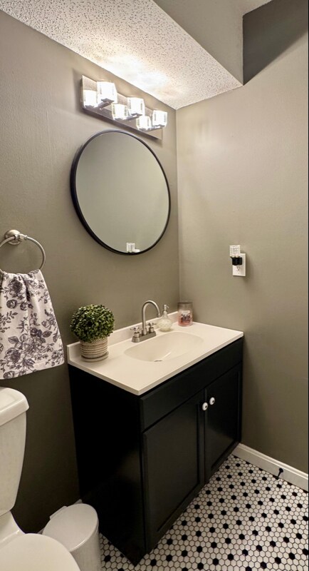 Foto del edificio - 275 Donohue Rd