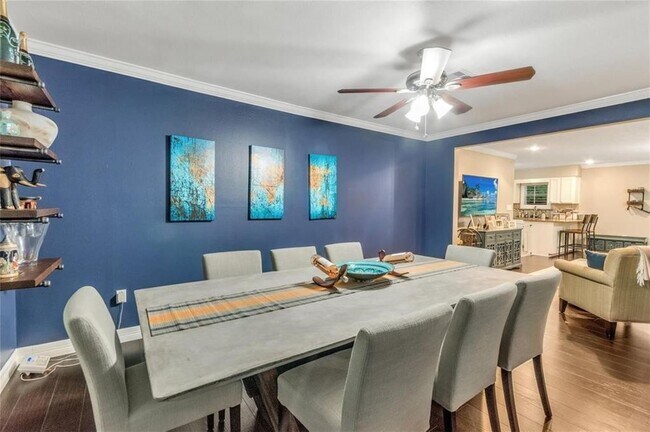 Foto del edificio - 5610 Duxbury St
