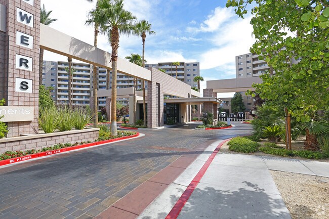 Rays At Vegas Towers