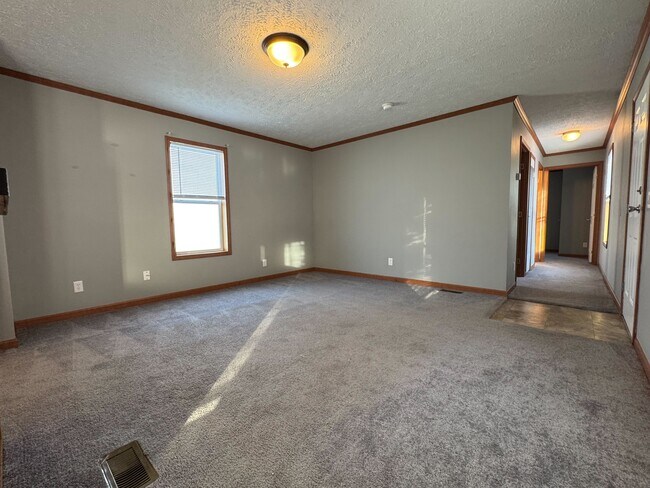 Foto del edificio - 2021 Lark Ln NW