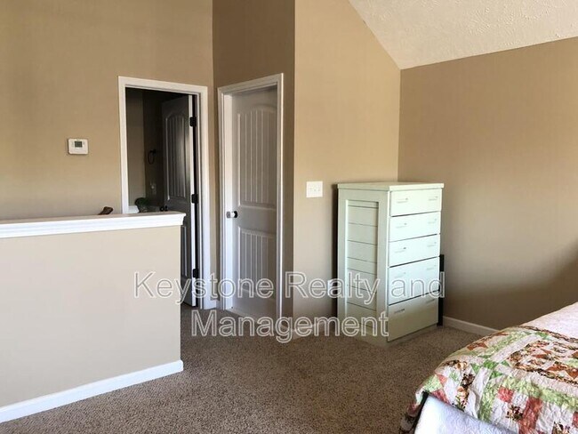 Foto del edificio - 1223 Snowball Ln