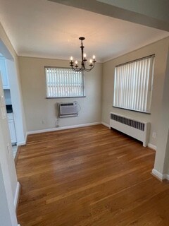 Comedor - 6101 Dryden Ave