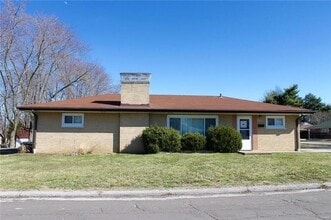 Building Photo - 3730 Eminence Blvd