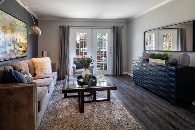 Building Photo - Hayden at Enclave