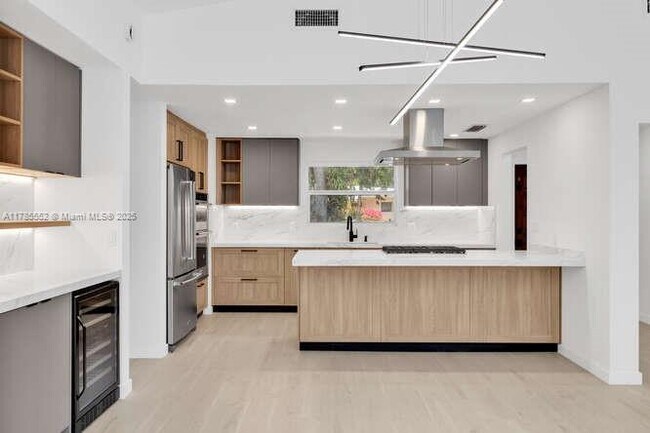 Foto del edificio - 1230 NE 91st Terrace