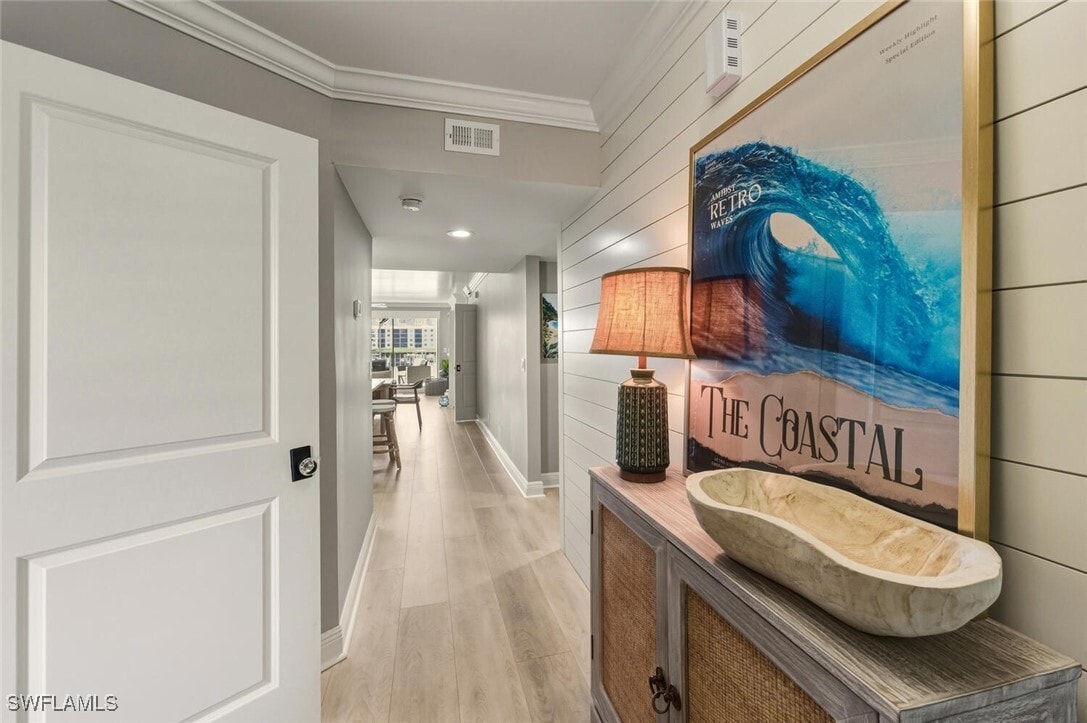 Foto principal - 9103 Vanderbilt Dr