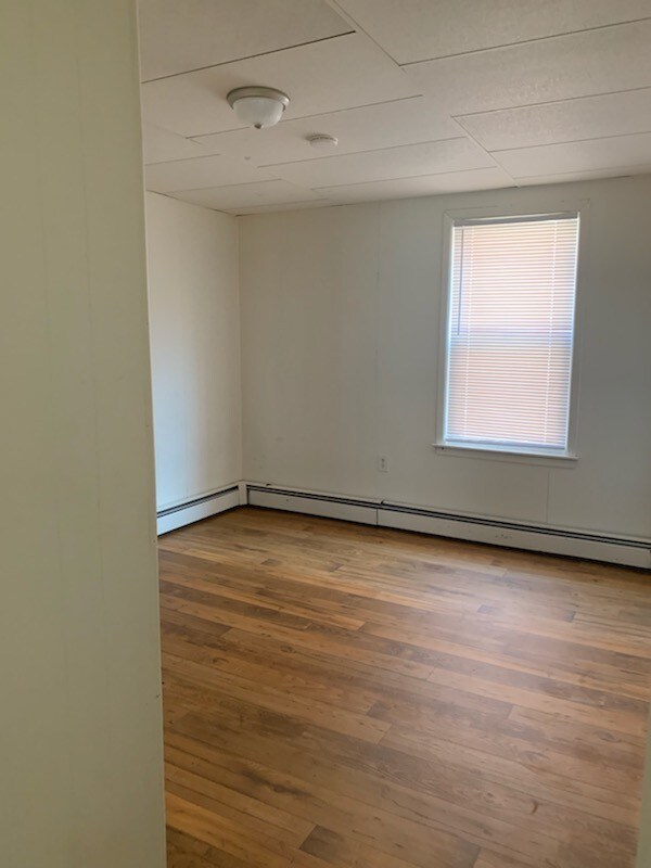 99 Chester St, Woonsocket, RI 02895 Townhome Rentals in Woonsocket RI