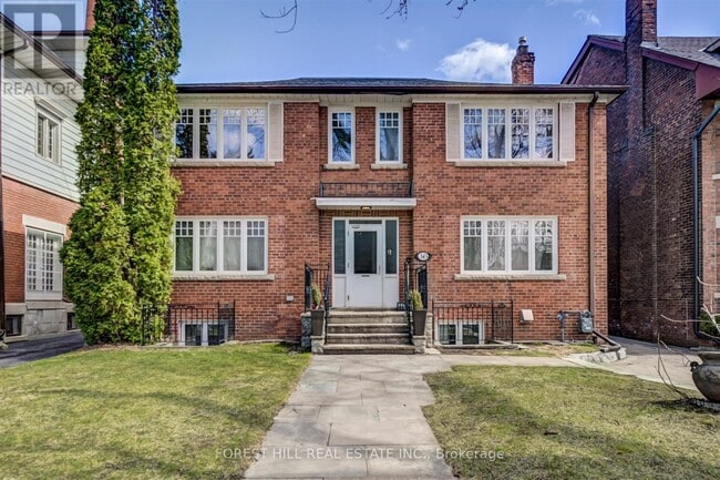 Building Photo - 345 Walmer Rd