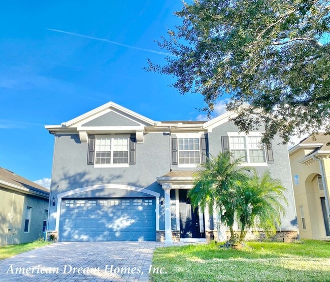 Beautiful Lake View Home! - Beautiful Lake View Home!
