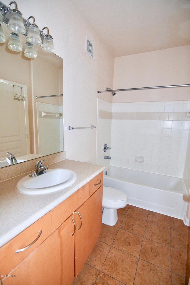 4259 Southside Blvd Unit 110, Jacksonville, FL 32216 Condo for Rent