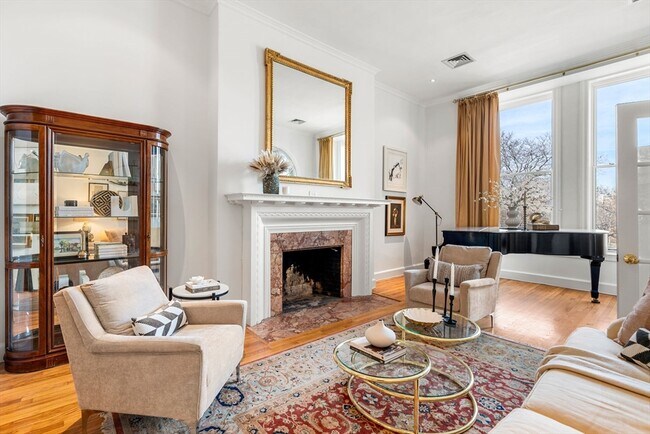 Foto del edificio - 120 Beacon St