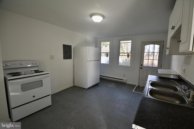 Foto del edificio - 32715 Bi State Blvd