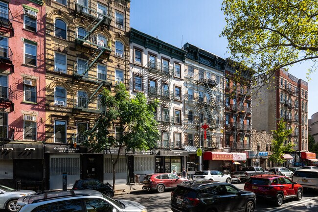 Foto del edificio - 72 Forsyth St