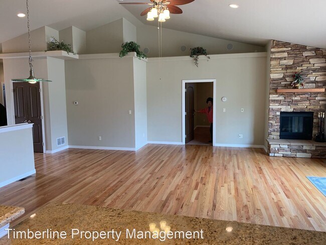 Foto del edificio - 4 br, 3 bath House - 1614 Piney Hill Point