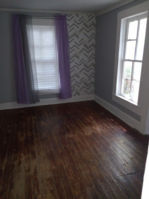 Building Photo - 2017 Looney St