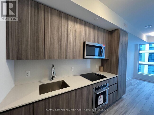 Photo du bâtiment - 15 Richardson St