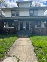 Building Photo - 3355 N College Ave