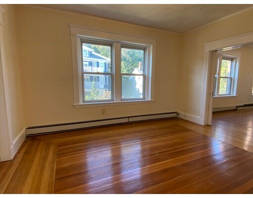 Building Photo - 60 Greenough St