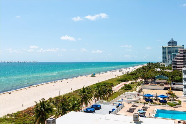 Foto del edificio - 5415 Collins Ave