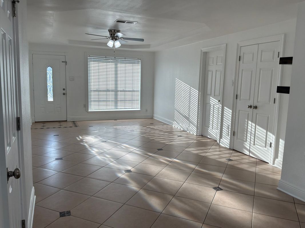 Foto del edificio - 5083 Bowdon St