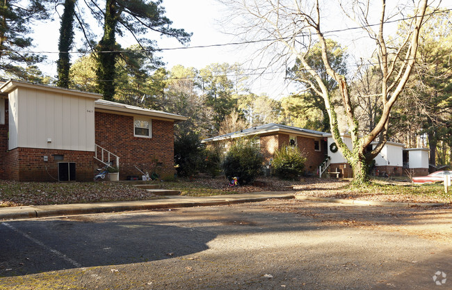 Building Photo - Penwood Apartments