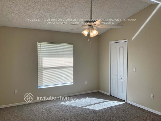 Building Photo - 1720 Umbrella Tree Dr