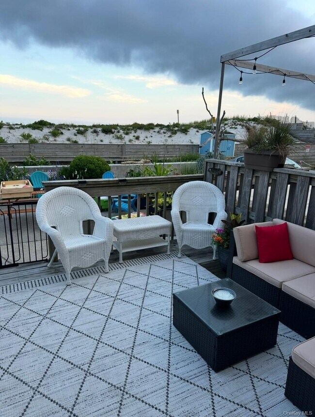 Foto del edificio - 1115 Oceanfront