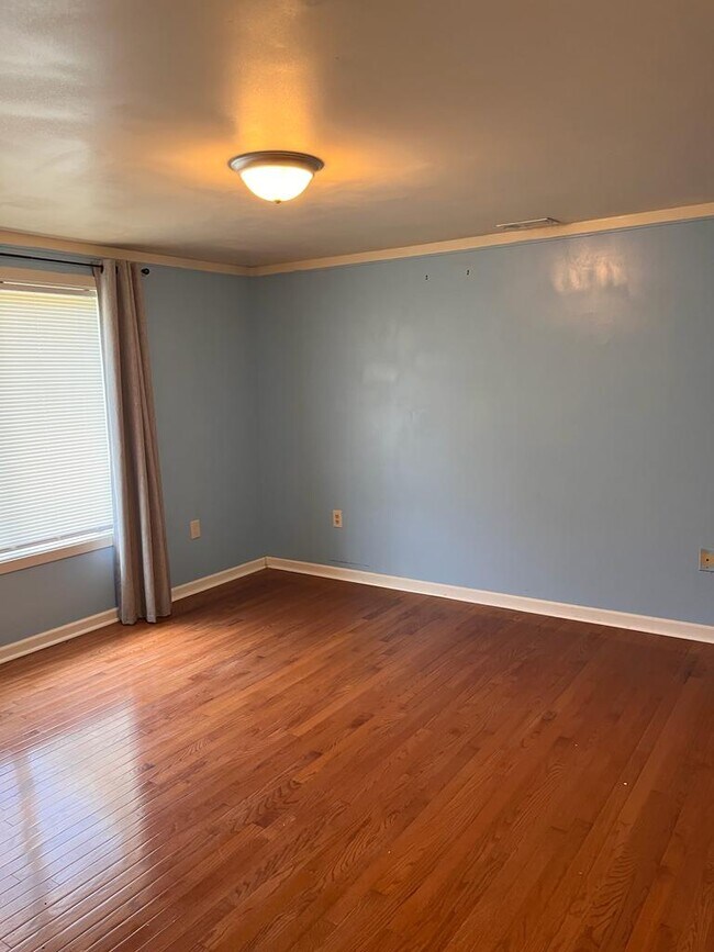 Foto del edificio - 2297 London Bridge Dr