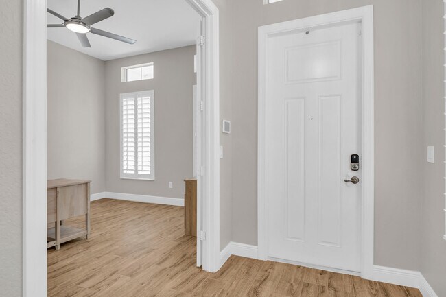 Foto del edificio - 4720 SW Ardsley Dr