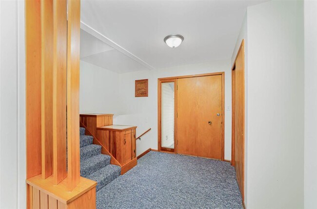 Building Photo - 309 Leonard Ln