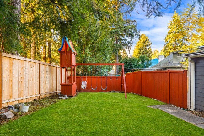 Foto del edificio - Bridal Trails 4 Bedroom 2 Car-Garage