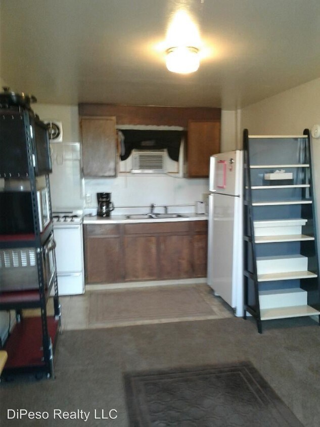 363 W 4th St, Benson, AZ 85602 Condo for Rent in Benson, AZ