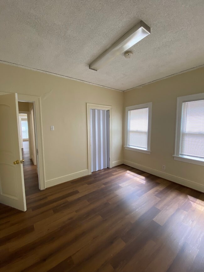 Building Photo - 1417 S Gaffey St