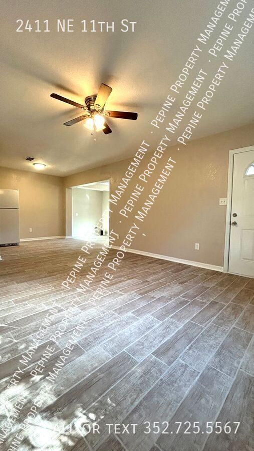 Building Photo - 2411 NE 11th St