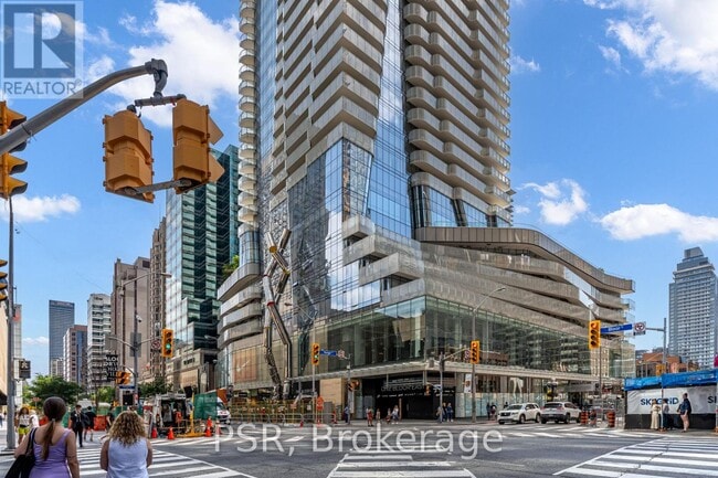 Building Photo - 1 Bloor St E