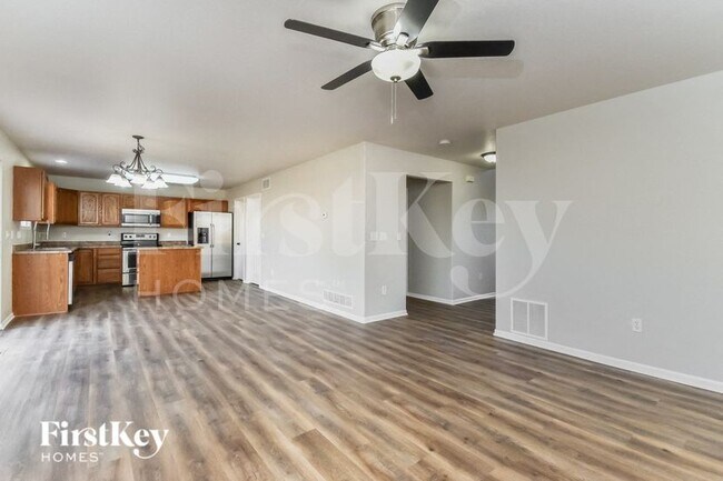 Foto del edificio - 7606 Sistine Ln