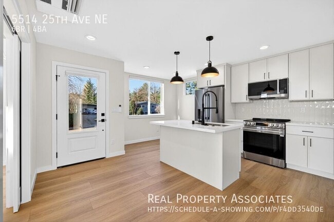 Foto del edificio - 5514 25th Ave NE