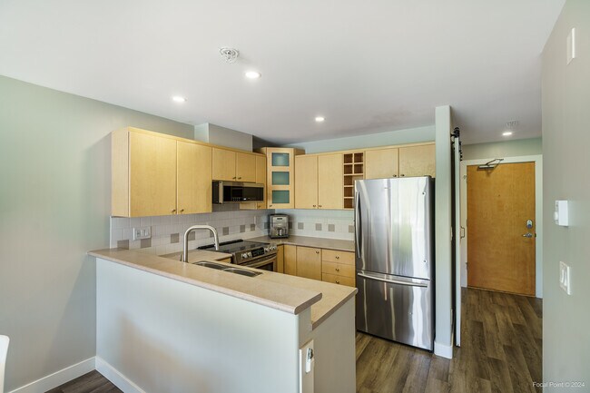 Photo du bâtiment - Charming, Pet-friendly 1-Bed, 1-Bath Unit ...