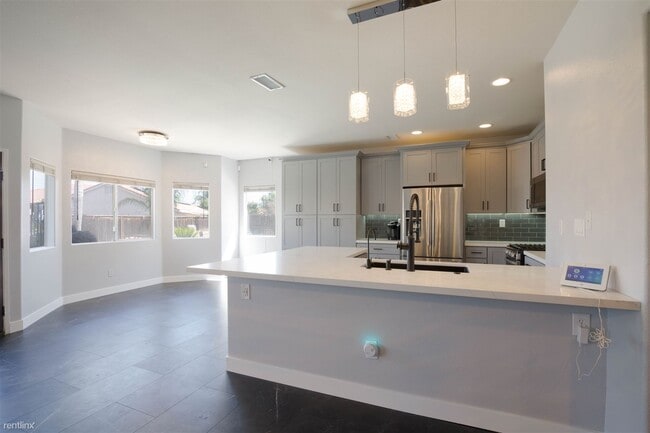 Foto del edificio - 3 br, 2.5 bath House - 27176 Celtic Circle